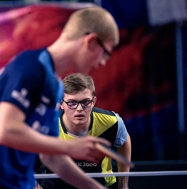 AYX-TheShy迎来七赛季出色发挥，加拿大队观众热烈欢呼！