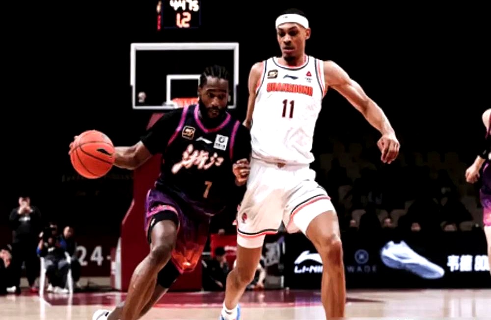 爱游戏体育-NBA常规赛集结日走向成谜；广东宏远刷新队史纪录；形势明朗；训练强度显著提升的简单介绍